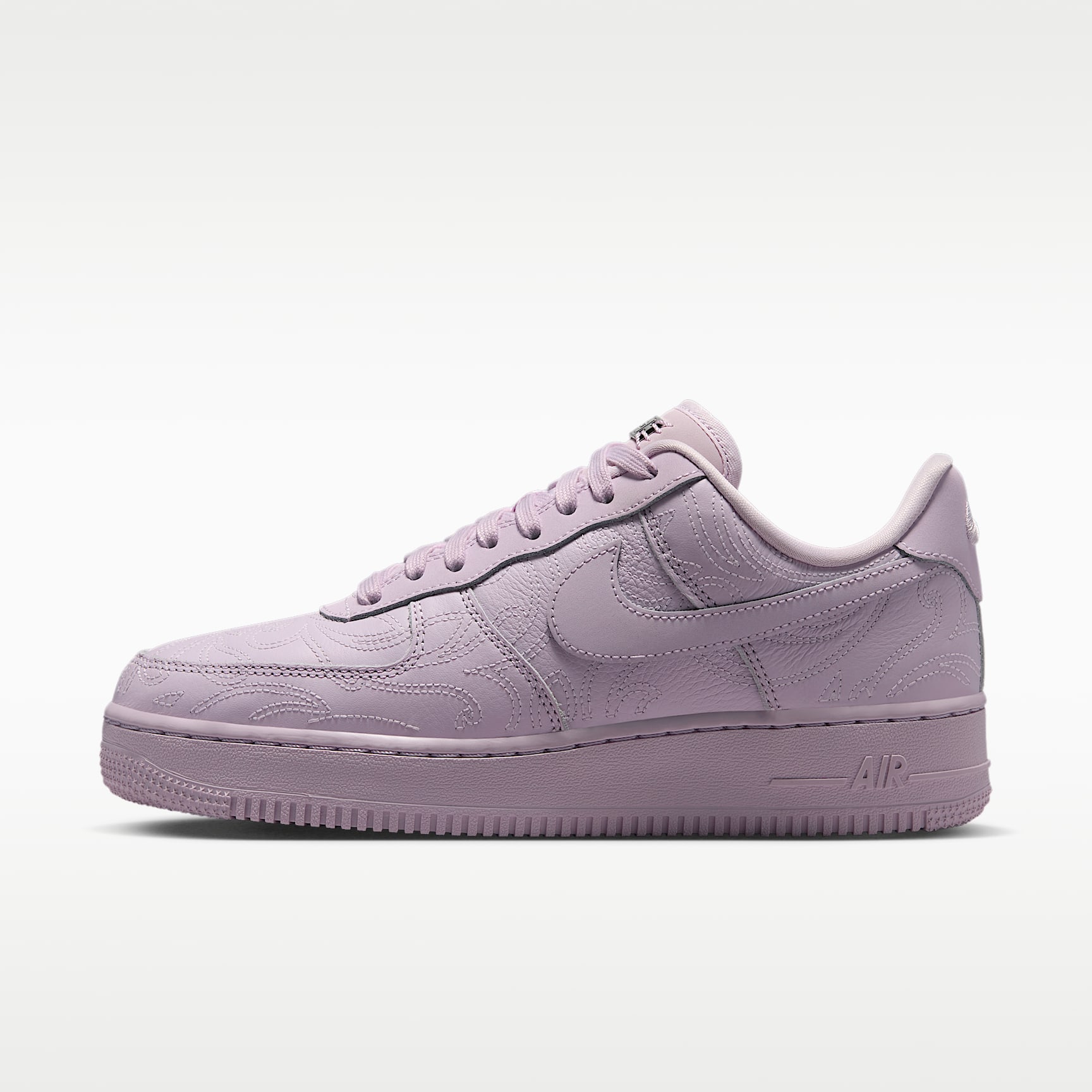 Nike Air Force 1 '07 Women's Shoes. Nike LU